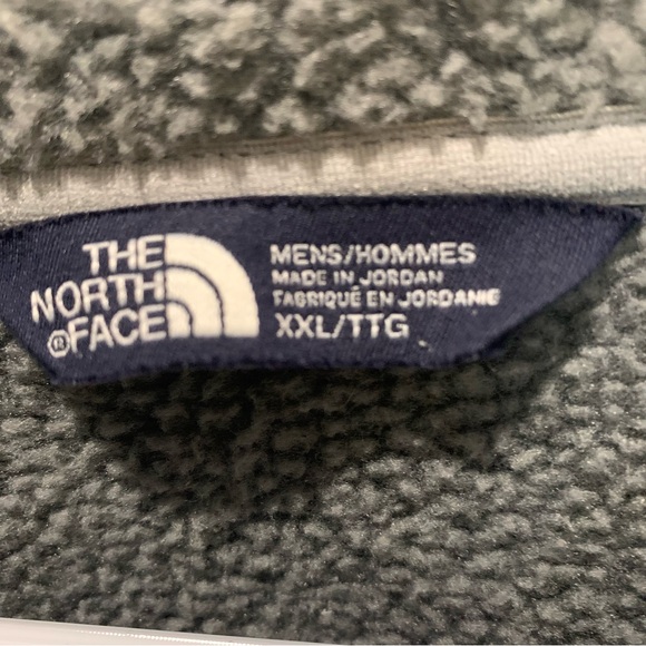 NORTH FACE GRAY FLEECE - Picture 2 of 2